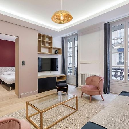 Suite Victor Hugo 1 : Bel Appartement T2 Neuf 리옹 외부 사진